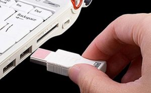 Khắc phục lỗi máy tính không kết nối được với USB